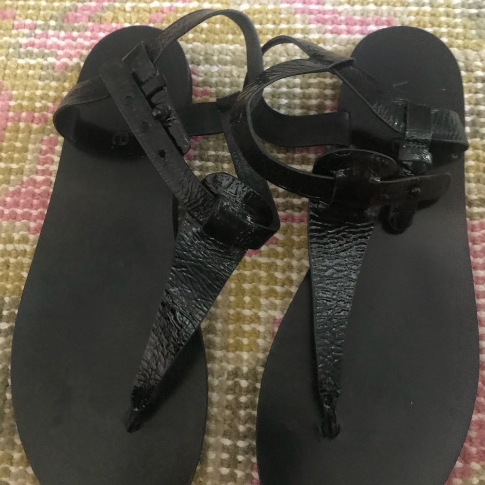 Vince black sandal size 7.5
